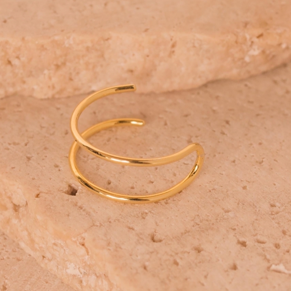 Ear Cuff Earring - Picture 2 of 3
